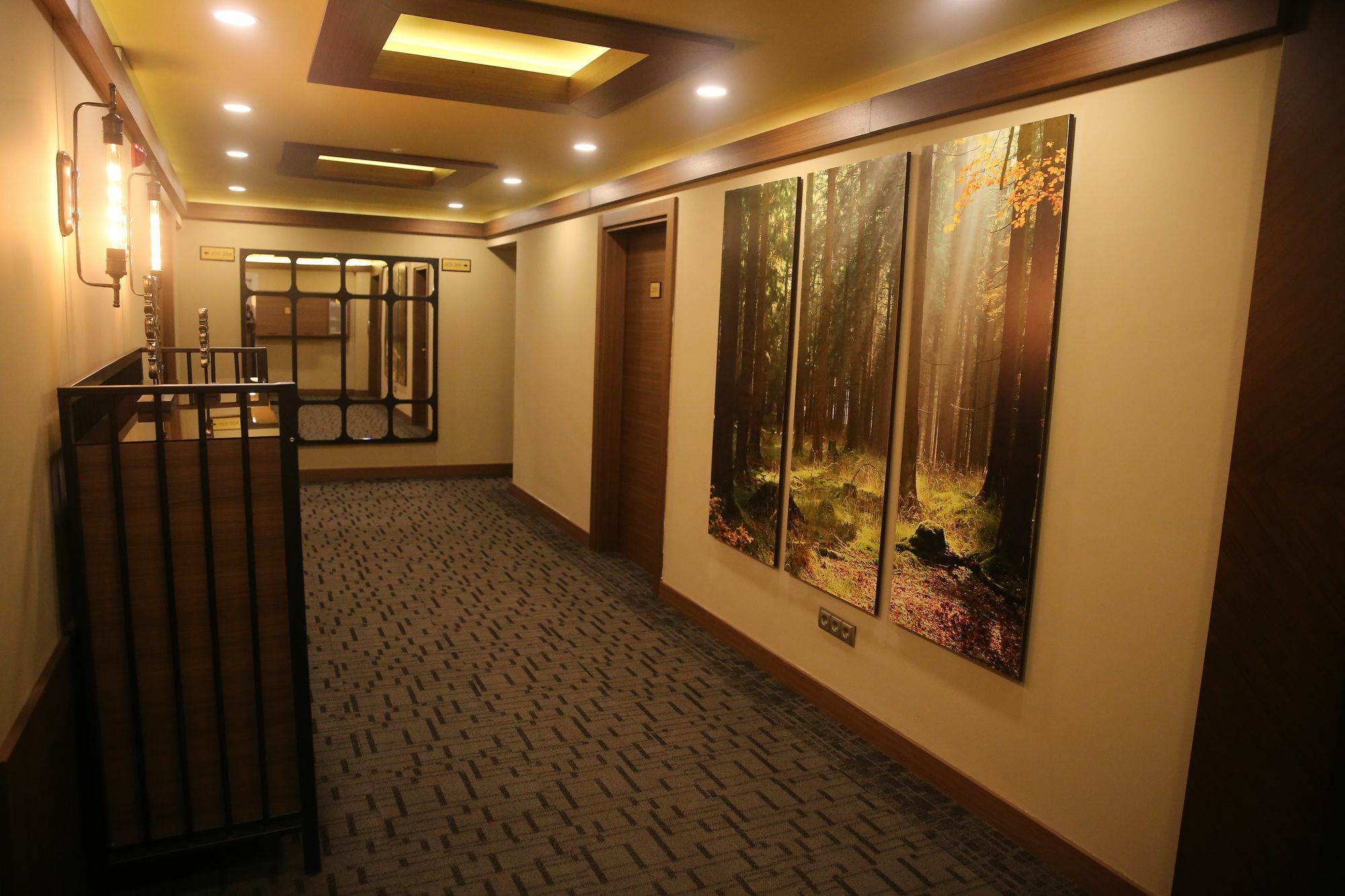 Diasos Otel Buca Екстериор снимка
